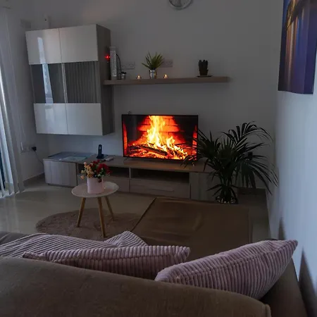 Sg Seaview Apartment
