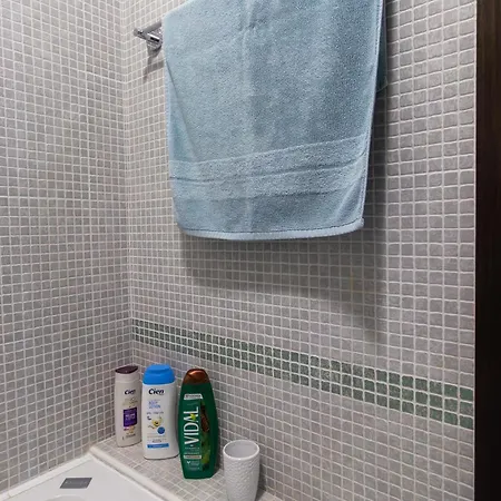 Sg Seaview Apartman *