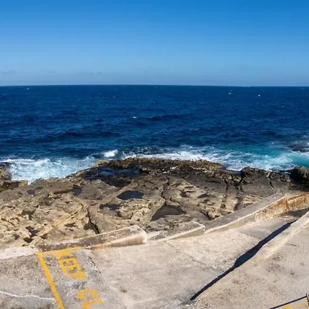 Sg Seaview Apartman *