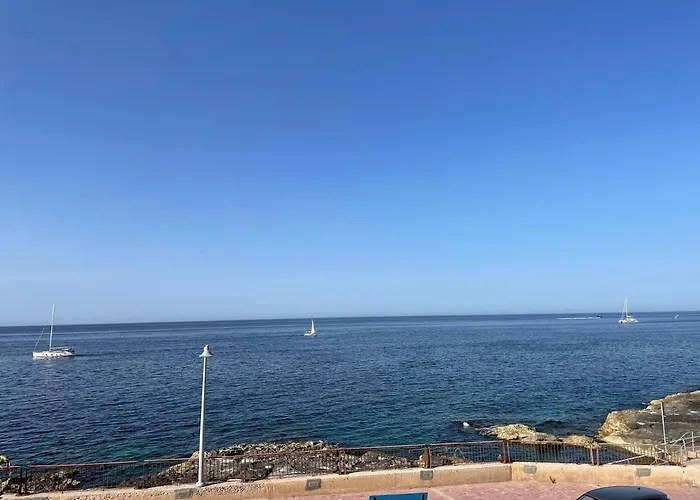 Daire Sg Seaview Xghajra