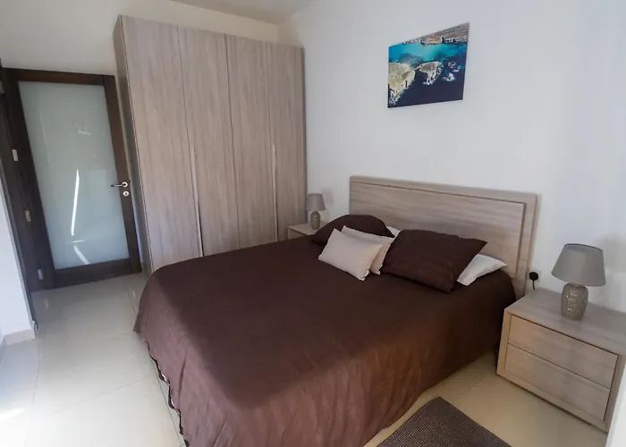 Sg Seaview Daire Xghajra